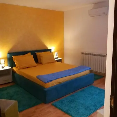Garsoniera Luk Sunny * Năvodari